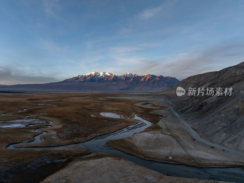 新疆喀什塔县帕米尔高原塔合曼湿地河道航拍