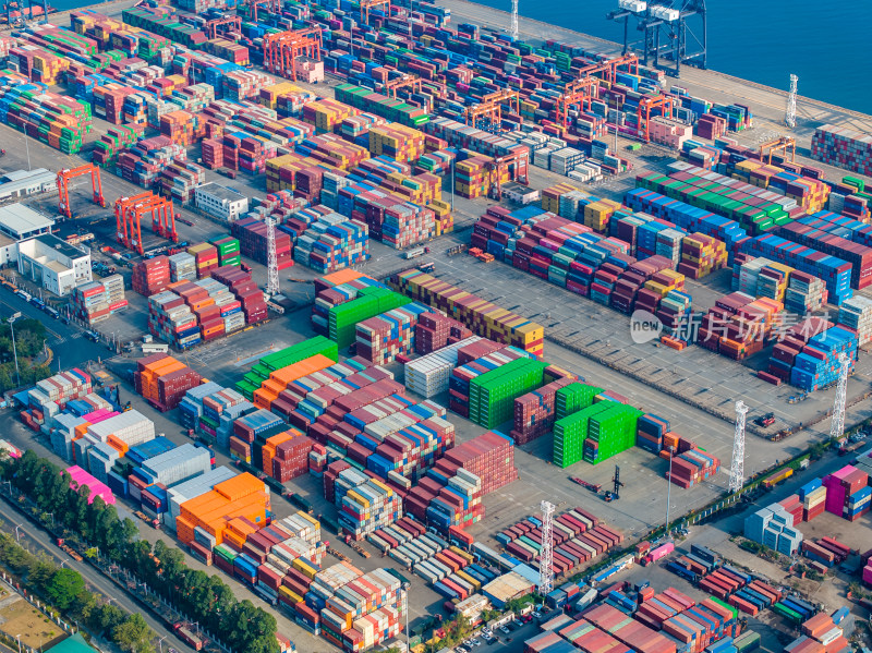 国际贸易集装箱港口航拍