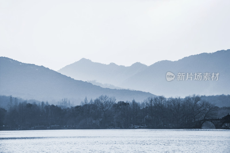 水墨山水