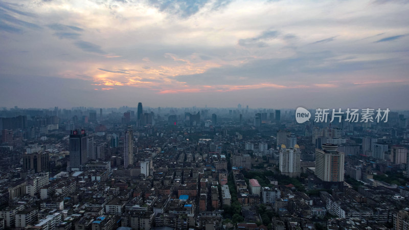 江西南昌城市大景日出彩霞航拍图