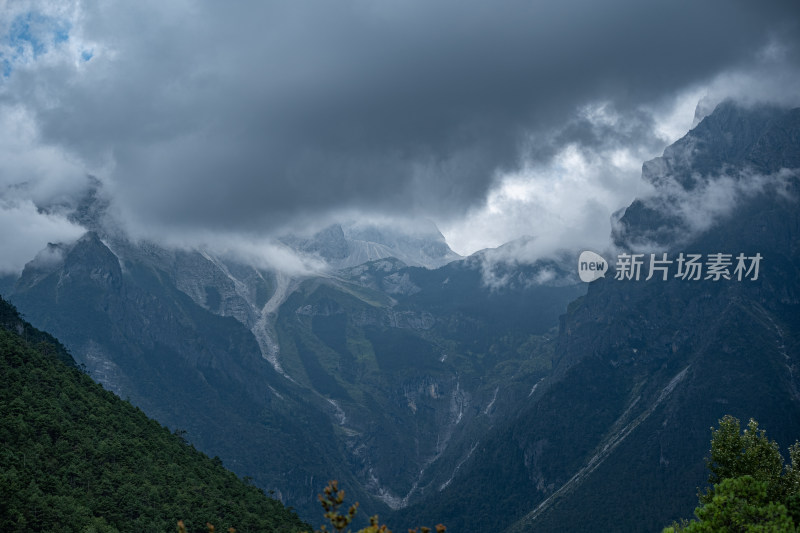 玉龙雪山