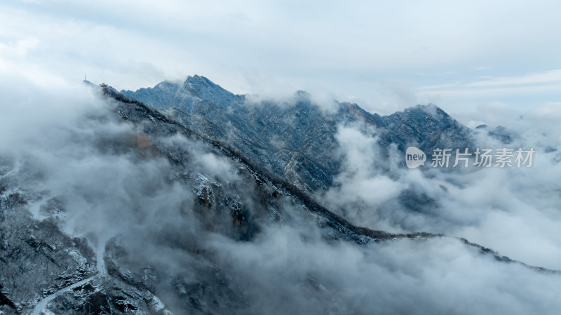 高山雪后云海航拍