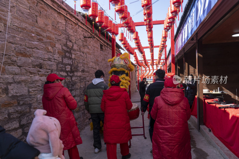 吉祥中国年，五埠村张灯结彩迎新春