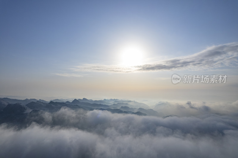 长江三峡山峦日出云海云摄影配图