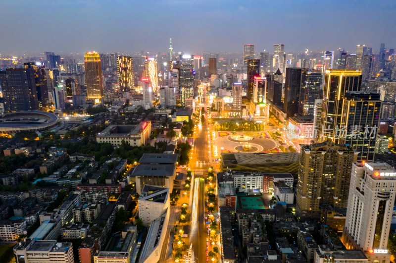 航拍成都市中心地标天府广场夜景风光