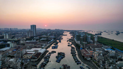 广西北海老城日落晚霞夕阳航拍图