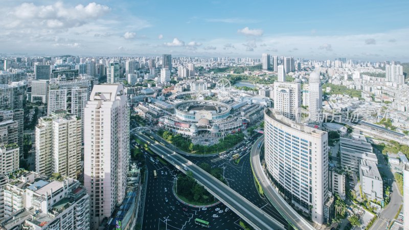 厦门莲坂国贸路口