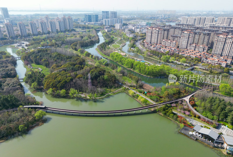 航拍苏州昆山市城市生态森林公园