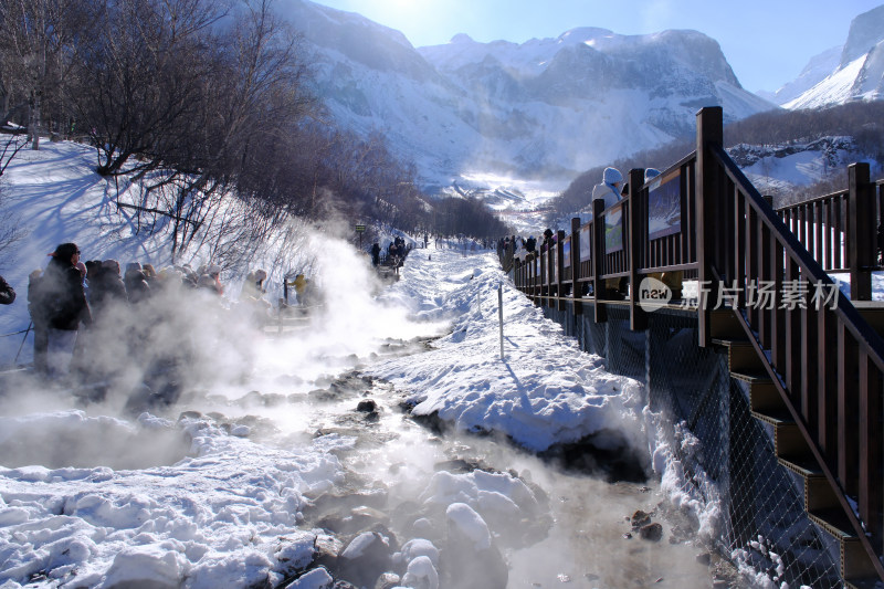 长白山聚龙火山温泉