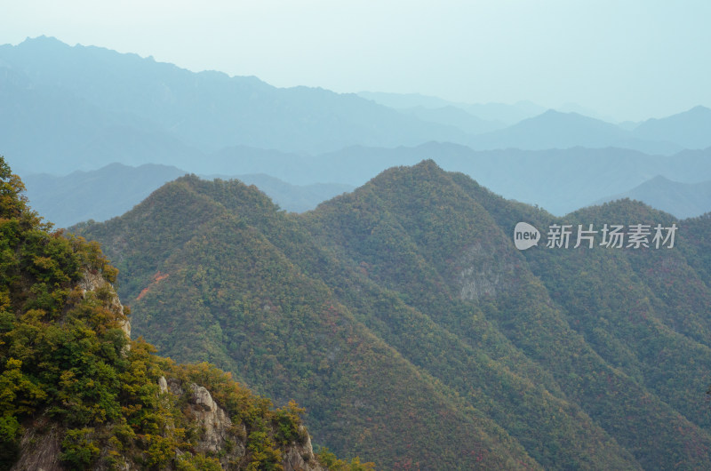 河南省洛阳白云山九龙潭秋天风景