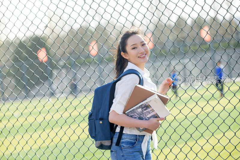 青年女大学生