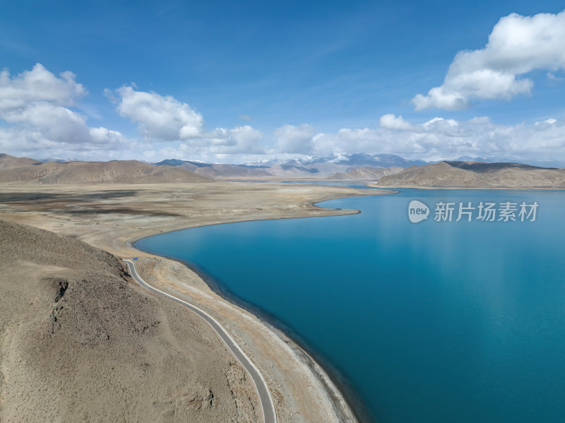 西藏山南羊卓雍措圣湖神湖蓝色高空航拍