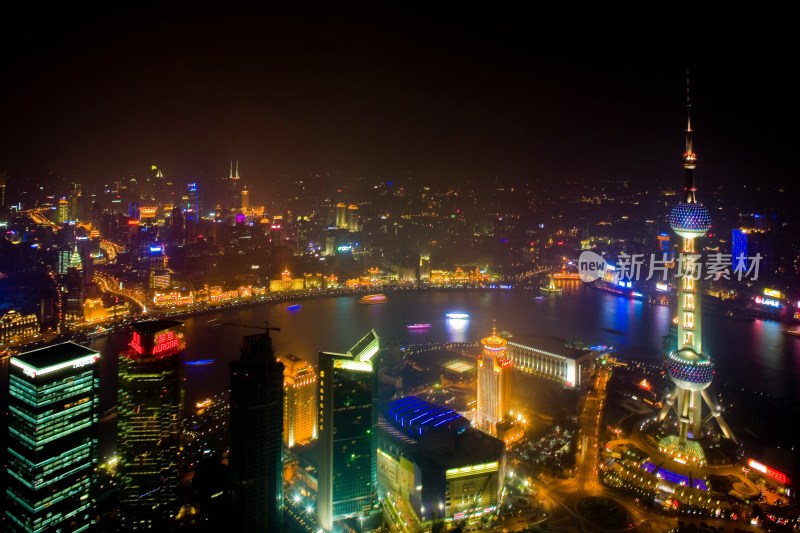 鸟瞰上海之夜