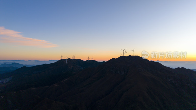 湖南郴州白云山风电场自然风光