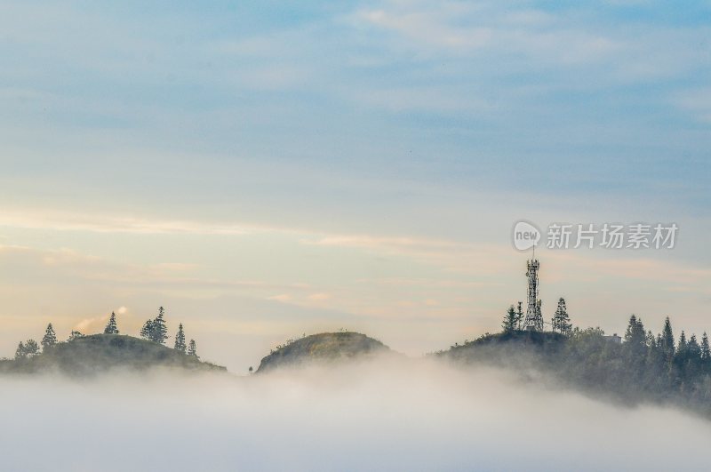 重庆酉阳：青山白纱俏村庄