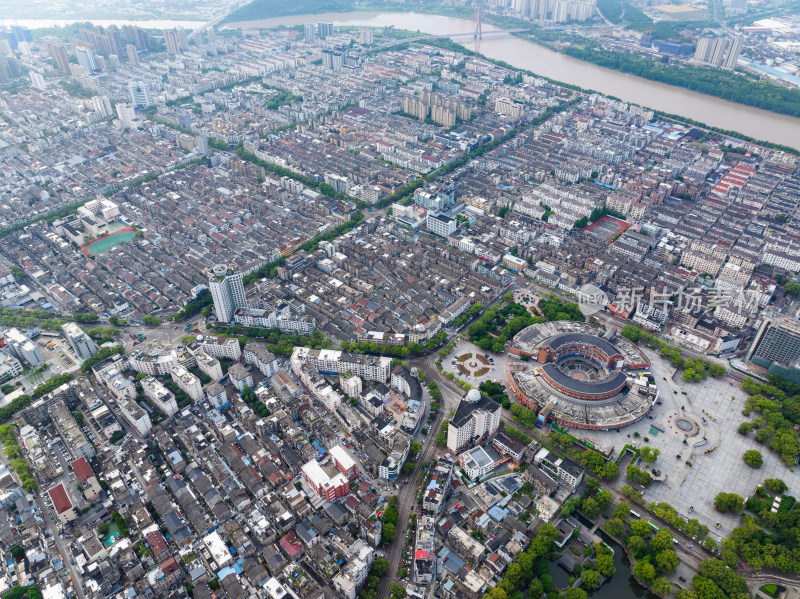 航拍浙江省台州市临海市东湖景区紫阳古街