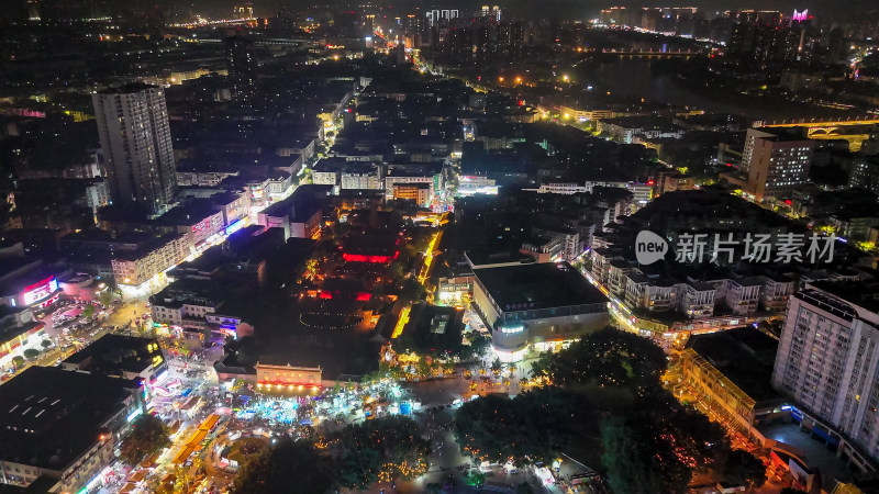 四川德阳德阳文庙广场夜景航拍图