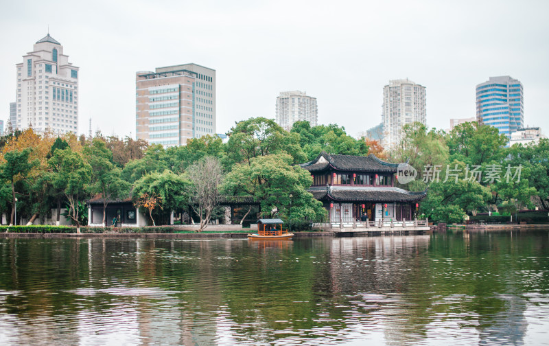 浙江宁波月湖公园景观风光