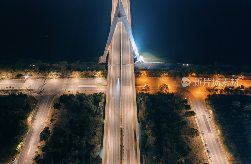 航拍柳州鹧鸪江大桥引桥道路夜景