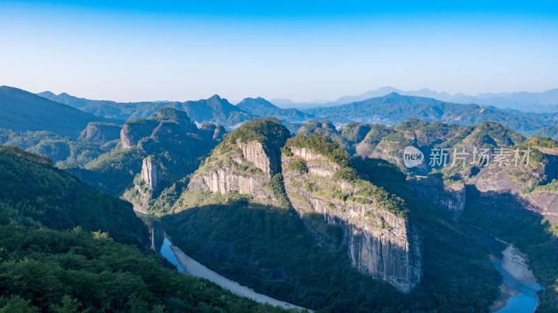 中国意境国风水墨山水云雾日出森林茶园