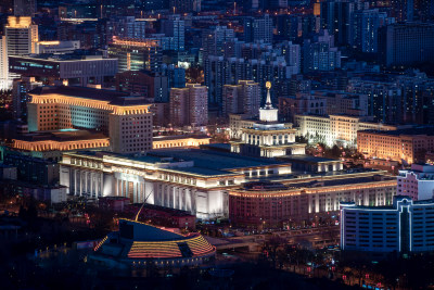 鸟瞰博物馆夜景