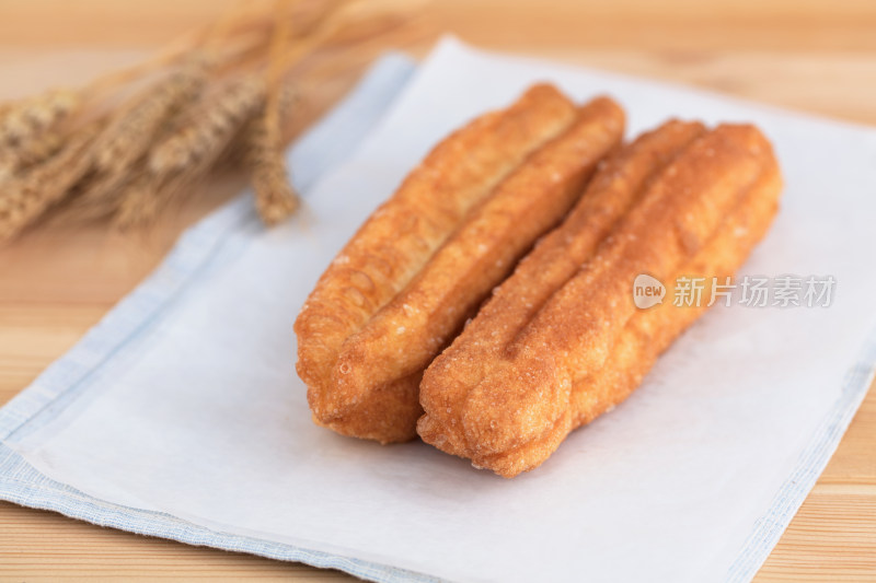 中国传统餐饮食物油条