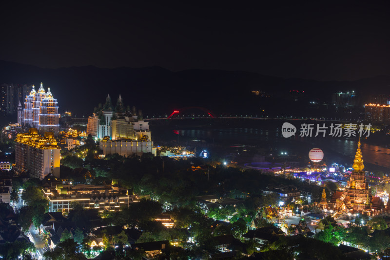 夜色中的西双版纳告庄西双景