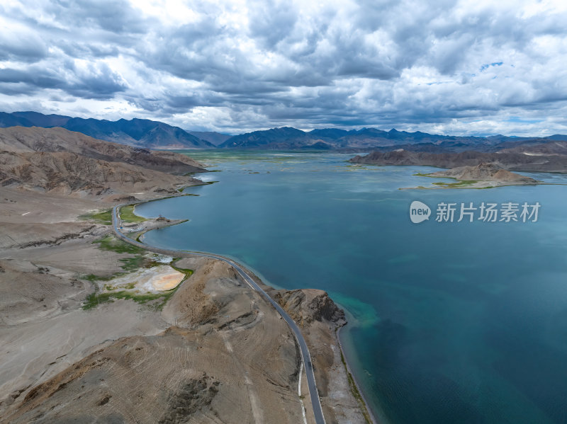 西藏阿里地区狮泉河班公措高空航拍