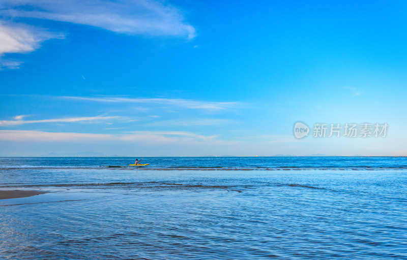 汕头南澳岛海景海岛与海上渔船风光