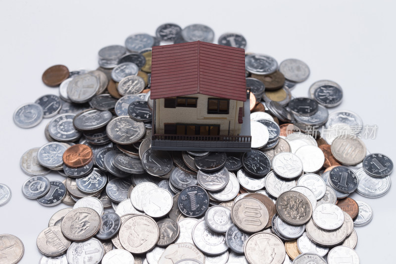 硬币和房屋模型