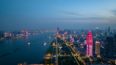 武汉城市蓝调灯光秀建筑风光