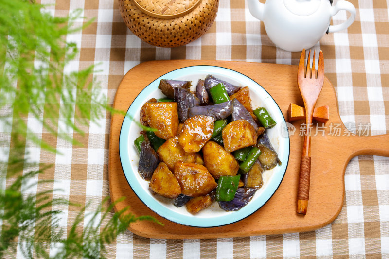 营养美味地三鲜