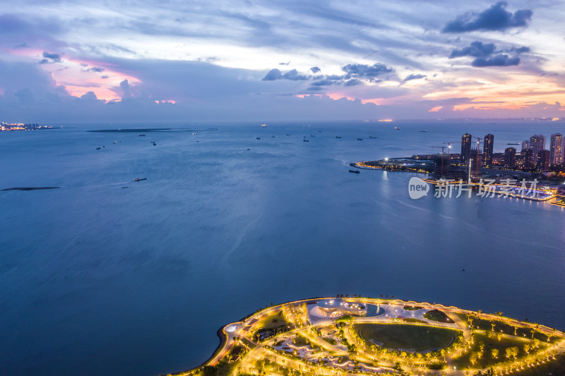 海南海口城市晚霞航拍