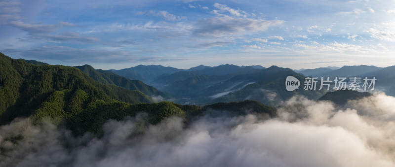 浙江开化高山群山云海航拍