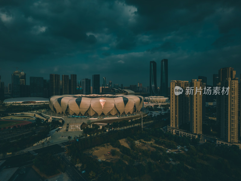 航拍杭州亚运会奥体中心城市风光