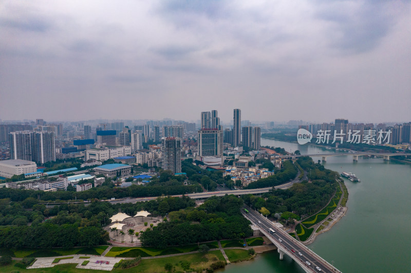 广西南宁城市绿化植物航拍摄影图