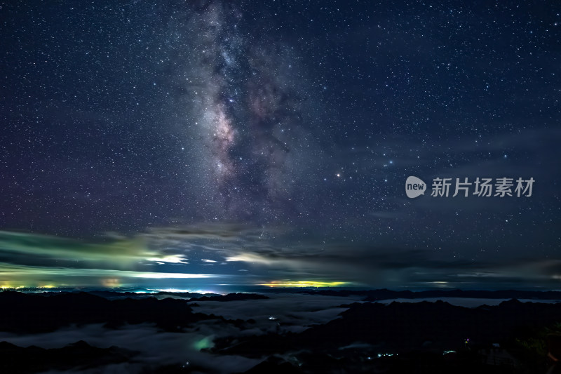 山顶星空银河