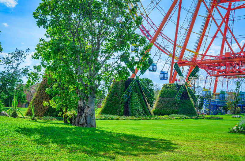 越南芽庄珍珠岛园林花园与游乐园摩天轮