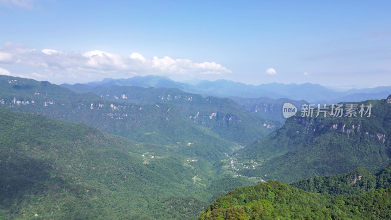 航拍湖北神农架天燕景区