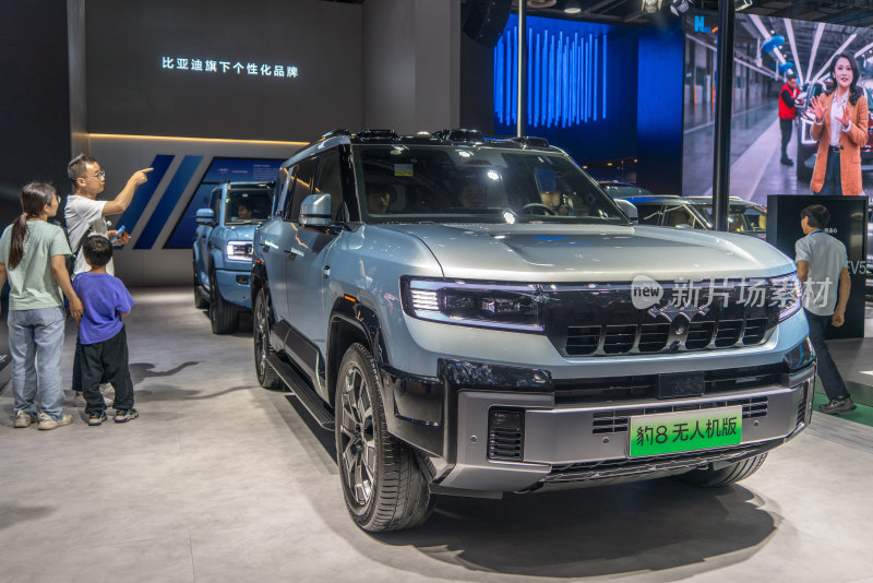 方程豹豹8无人机版汽车