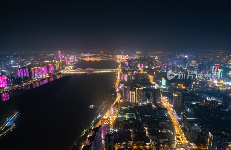 长沙湘江城市全景灯光秀夜景