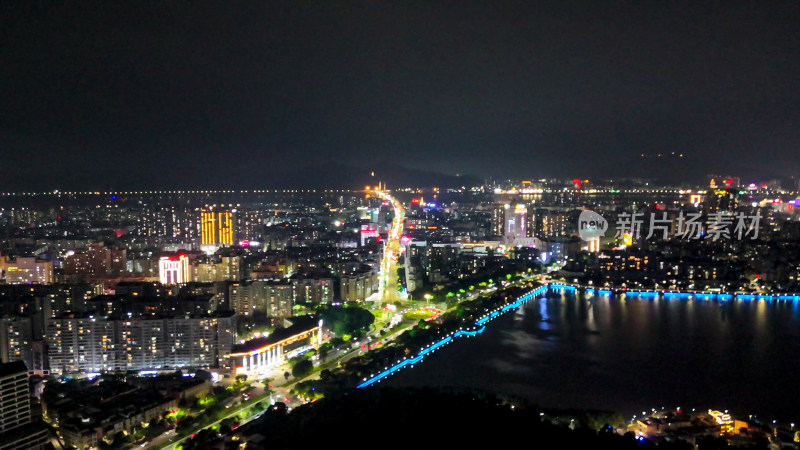 广东肇庆城市夜景灯光航拍图