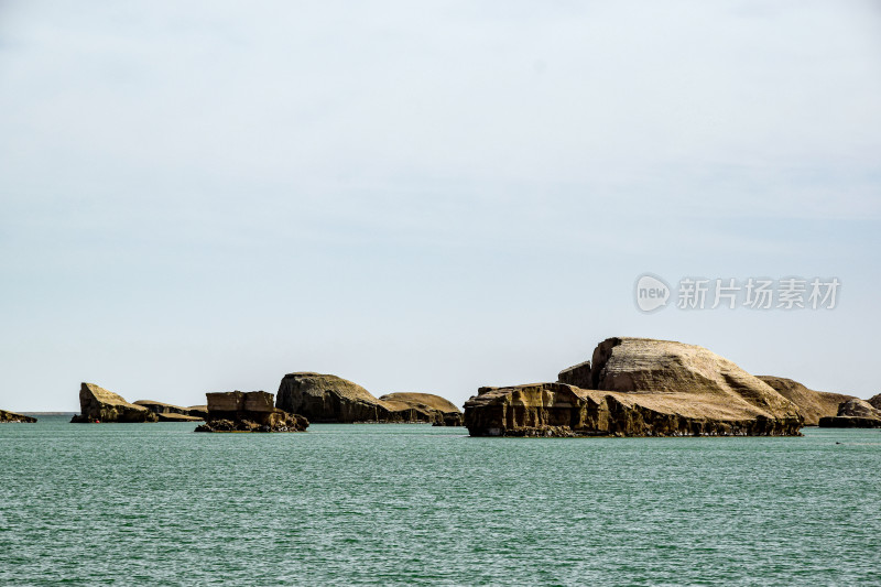 乌素特(水上)雅丹景区