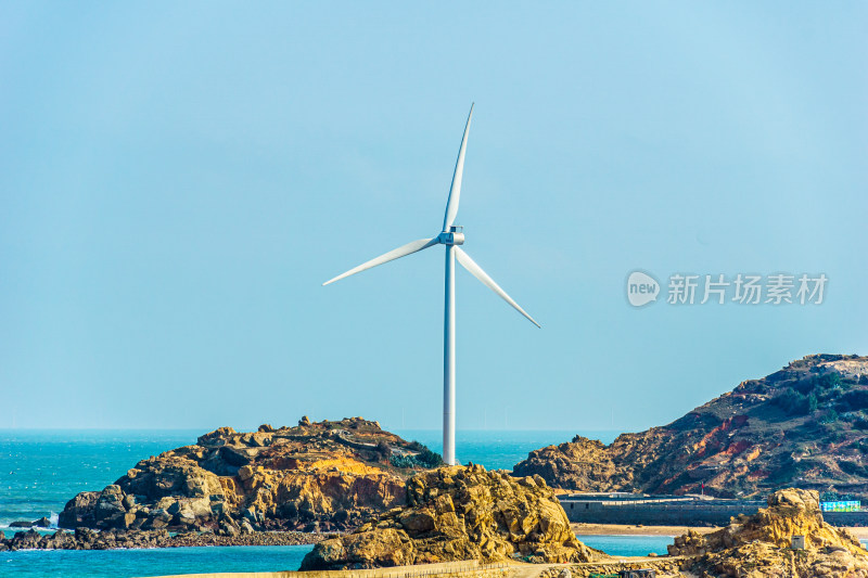 福建福州市平潭岛北部湾生态廊道海上风车阵