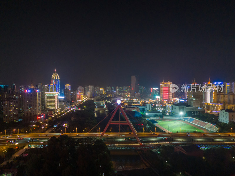 青海西宁昆仑桥夜景