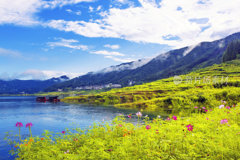 风景湖泊雅女湖