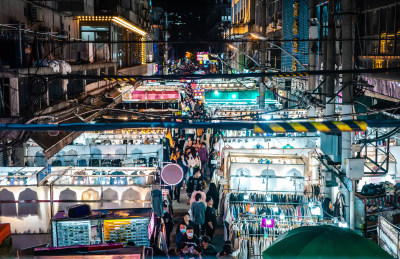 湖北省武汉市江岸区汉口保成路夜市夜景