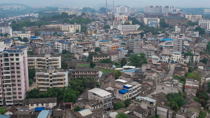 城市破旧老城区房屋建筑航拍