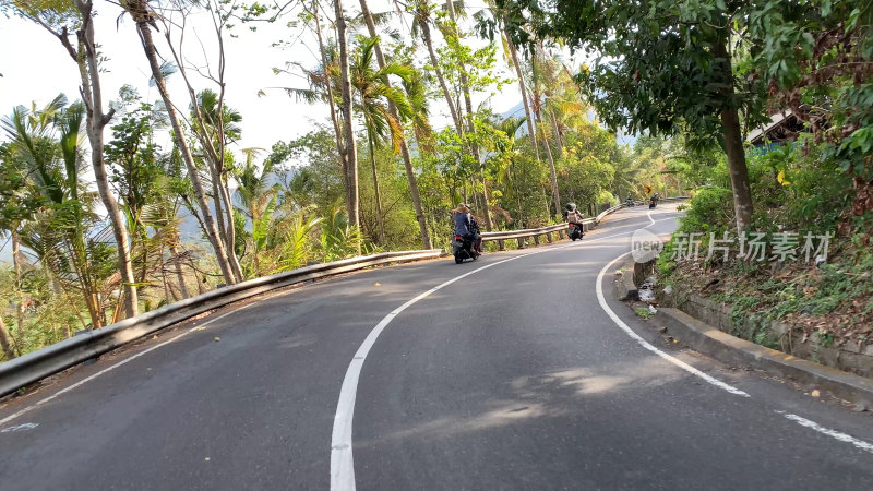 越南芽庄热带公路