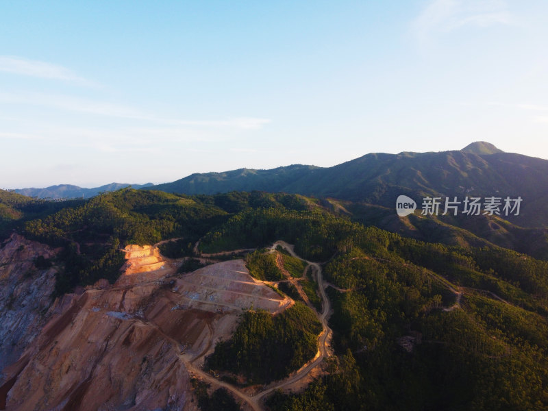 露天矿场航拍全景